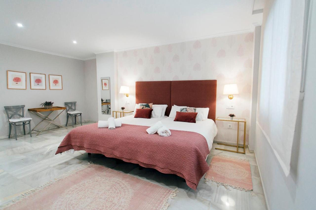 Minty Stay - 3Bd Cathedral Seville Ngoại thất bức ảnh